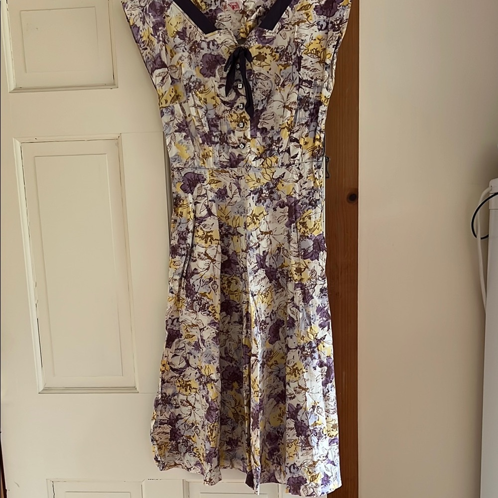 Amazing vintage dress, women’s medium